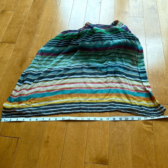 The Limited Rainbow Scarf - Picture 2 of 3